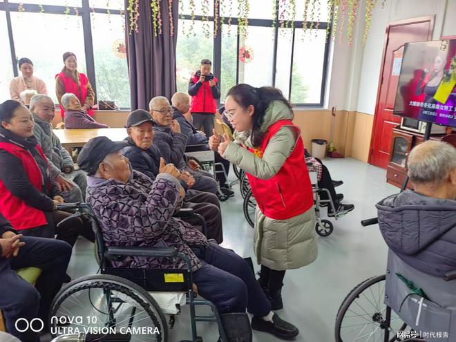 道张李湾社区：开展老年人心理健康讲座凯发k8赞助马竞信阳市浉河区民权街(图2)