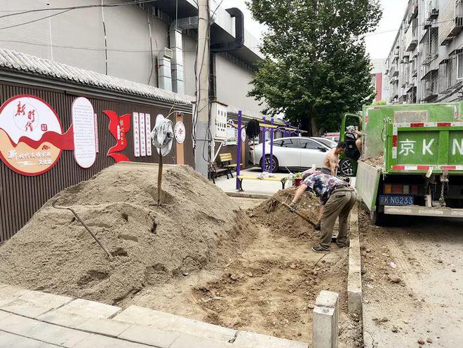 这社区便民晾衣杆让居民省心省力→k8凯发国际登录晾晒有去处顺义(图3)