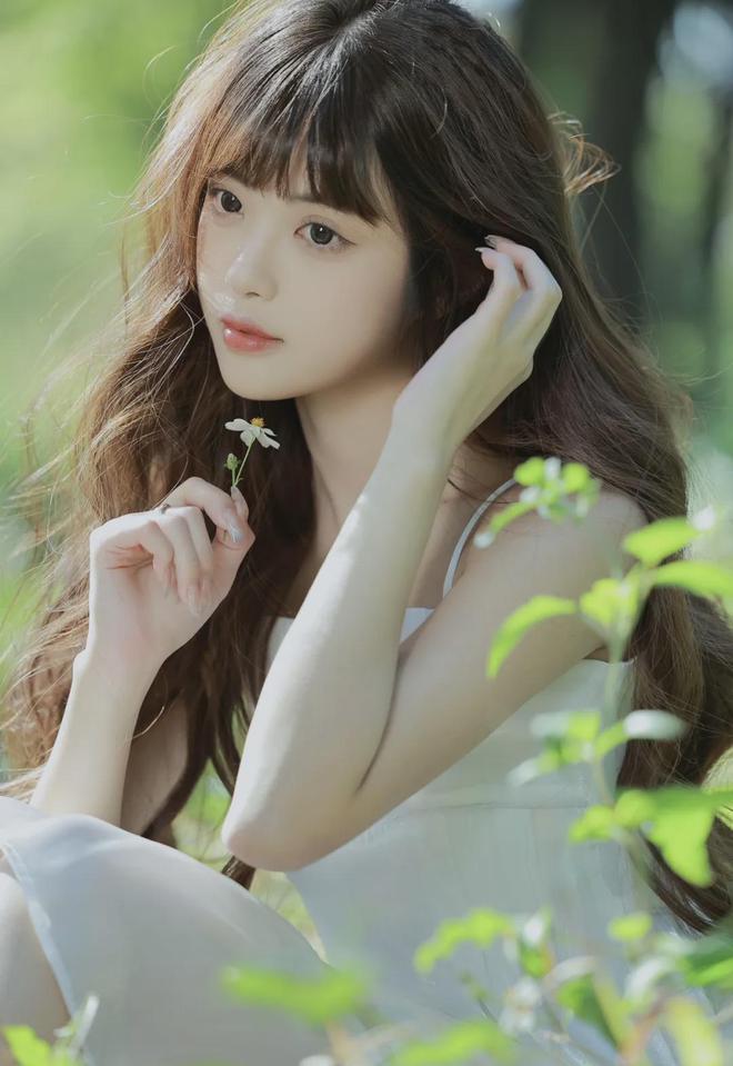 精品一区二区丰满肥美女人